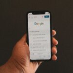 Cara Menghubungkan Earbud TWS ke Laptop dengan Mudah